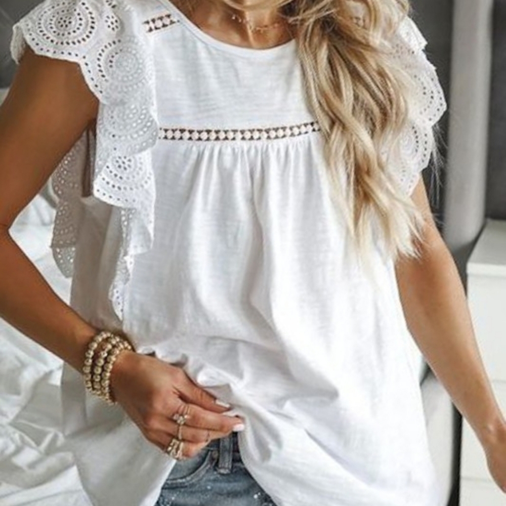 LilyAnn Ruffled Sleeve Blouse